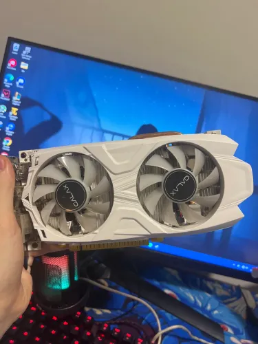 Gtx 1050 ti galax white