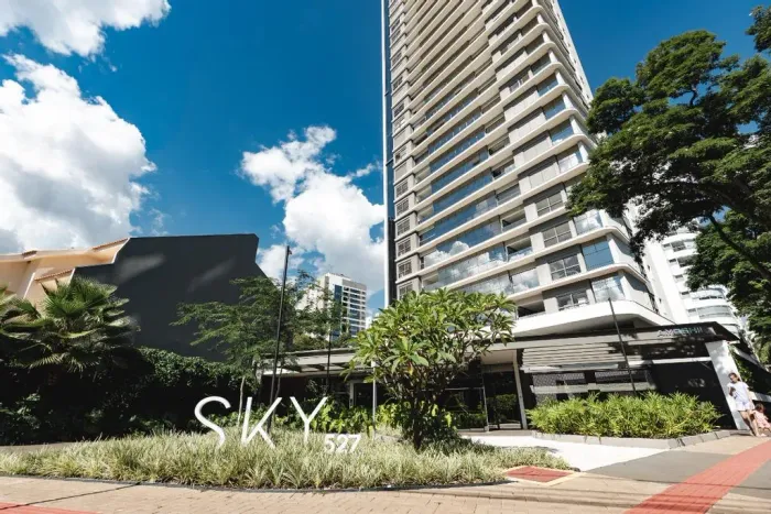 Apartamento à venda no edifício Sky