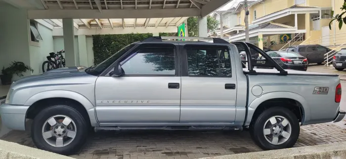 Chevrolet S10 P-up Executive 2.4 MPFI F.power CD 2010