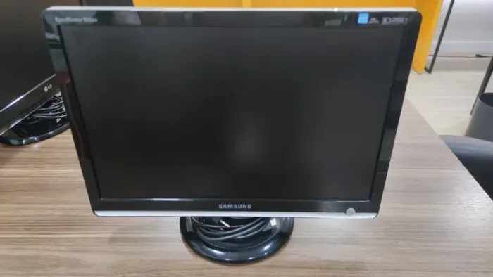 Samsung SyncMaster 931BW 19"