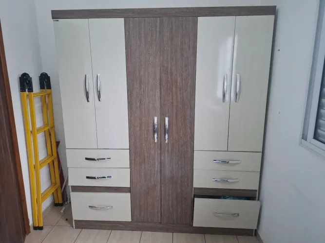 Guarda Roupa Casal