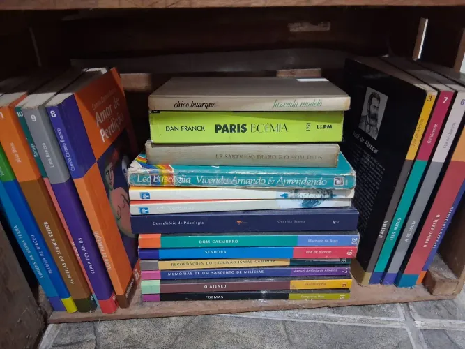 Livros diversos