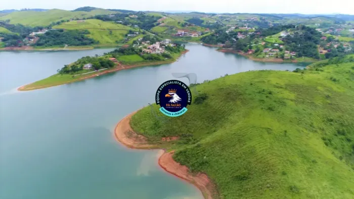 Imóvel para venda tem 600 metros quadrados em Águas de Igaratá - Igaratá - SP