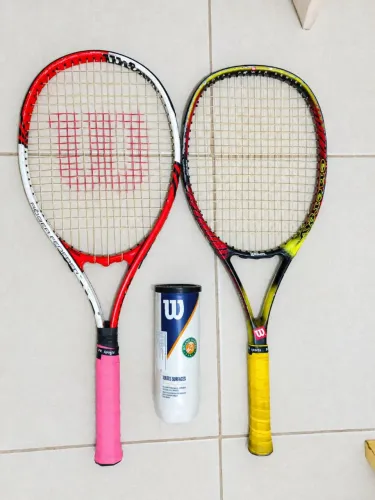 Raquetes de tênis Wilson (Par + 3 bolinhas)