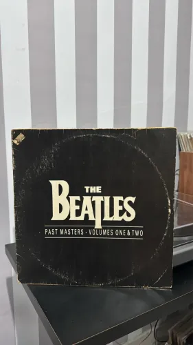 Disco de Vinil LP Duplo - The Beatles - Past Masters