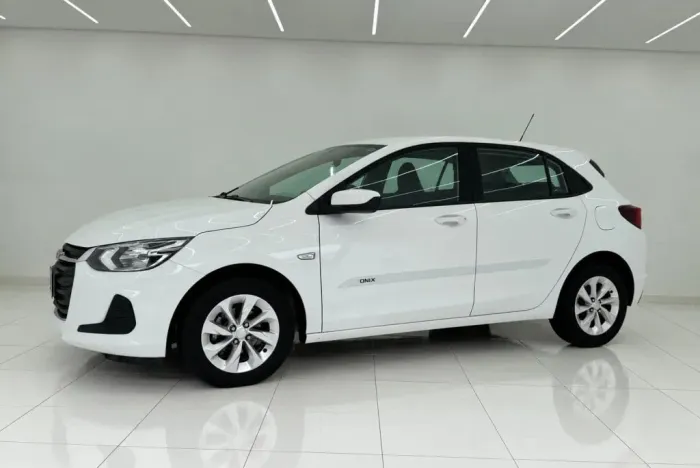 Chevrolet Onix Hatch LT 1.0 8V Flex Mec. 4P 2023