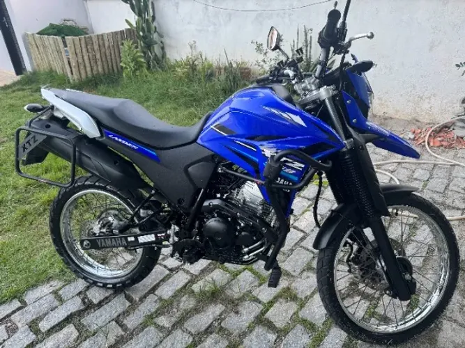 Lander 250 XTZ 250cc com acessórios 