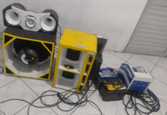 Som automotivo
