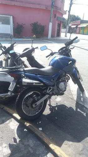 VENDO OU TROCO NX400 FALCON