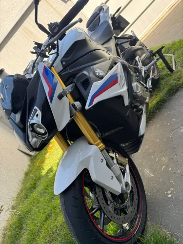 BMW S1000R HP