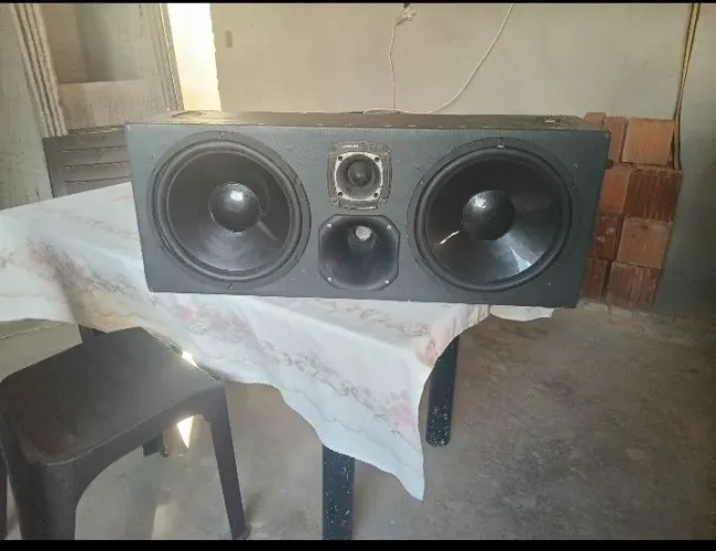 Vendo ou troco som automotivo