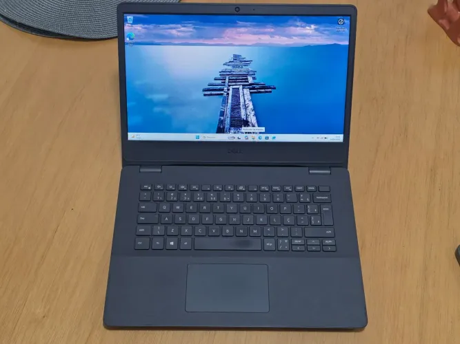 Notebook Dell Vostro 3400 i5 11th 1135G7 16GB RAM e 256GB SSD NVME - Tela 14"