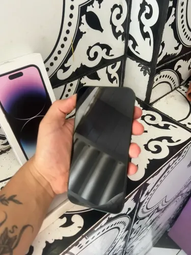 Vendo iPhone 13 todo original 