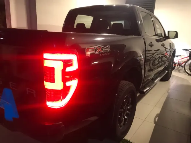 Ford Ranger XLS 2.5 16V 4X2 CD Flex 2013