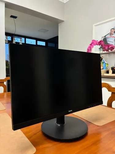 Monitor 21,5 Philips
