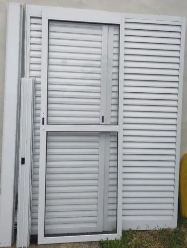 Porta balcão alumínio branco NOVA