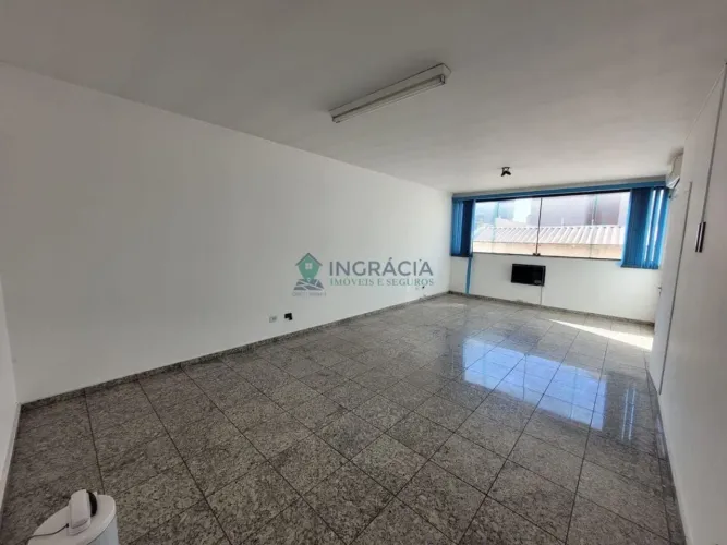 Salas Comerciais para Locação por R$ 2.200,00 - Vila Romana / São Paulo