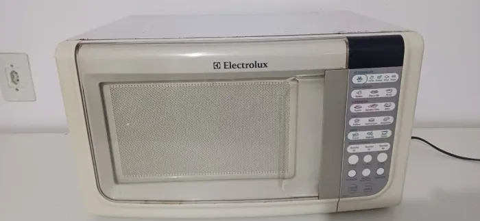 microondas eletrolux 23 litros 220v