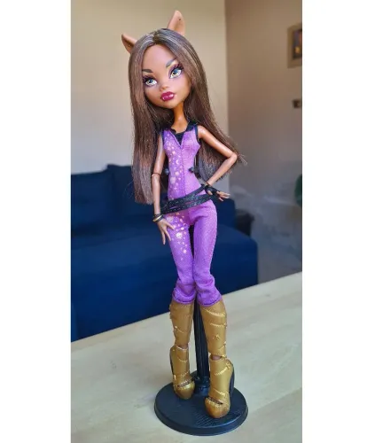 Boneca Monster High Clawdeen Music Festival (Leia a descrição)