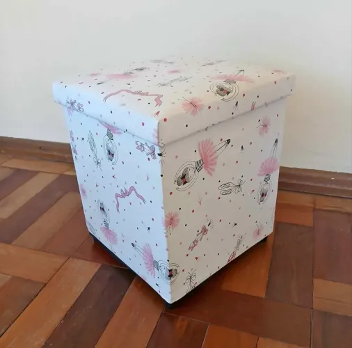 Puff Baú em courino