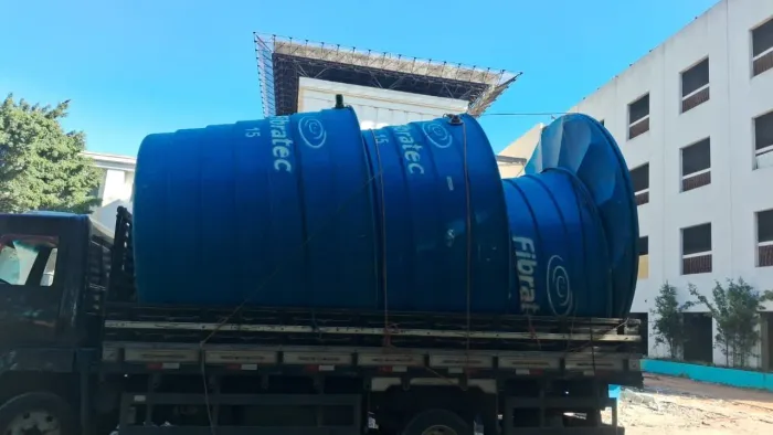 Caixa de água 15 mil e  10 mil litros 
