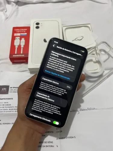 iPhone 11 128gb único dono caixa + nota fiscal