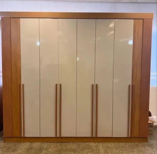 Roupeiro Master Ripado 275