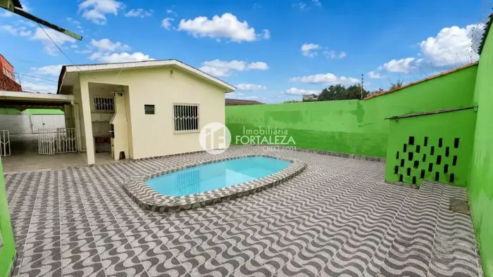 Térrea para venda possui 171 metros quadrados com 3 quartos em Ivete Vargas - Rio Branco -
