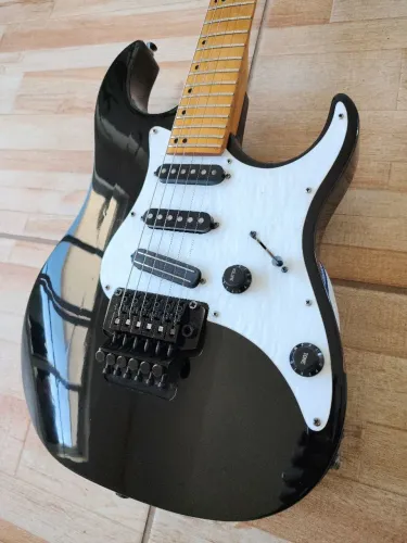 Raridade! Guitarra Washburn MG43 Korea, anos 90!