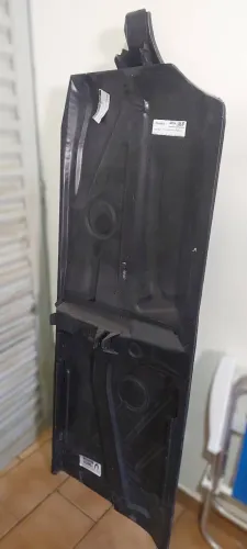 Assoalho e caixa de ar interna Lado Direito de VW Gol/Parati/Voyage.