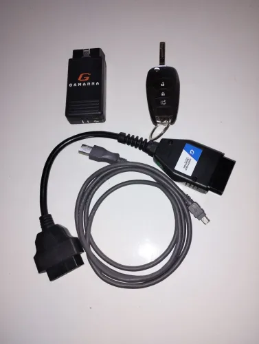 Máquina Fácil. Para codificar chaves automotivas 