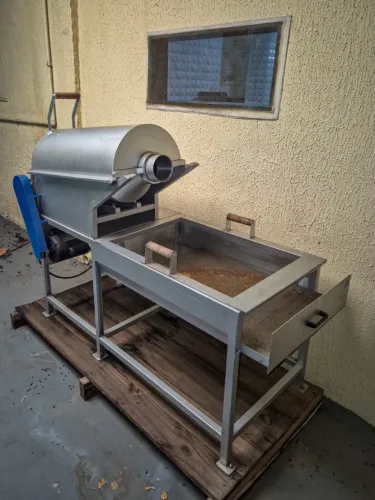 Torrador de Café e Amendoim Semi-Industrial Tradicional Carmomaq TC10 10Kg Novo