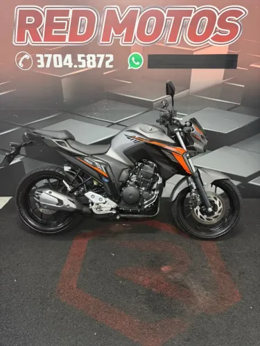 FZ25 250 FAZER CONNECTED