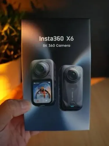 Insta 360 x6 Essentials Bundle LACRADO