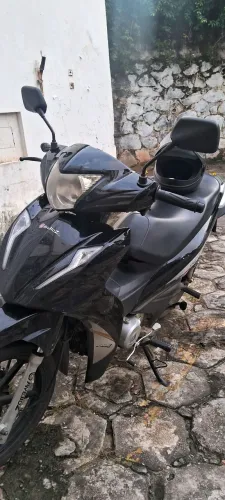 Vendo ou troco moto avelloz az1 50cc, nada para fazermos só pegar e roda, moto conservada