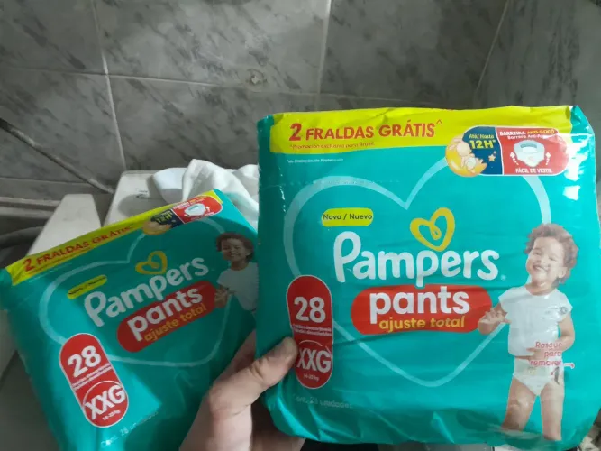 Fraldas Pampers Ajuste Total  XXG