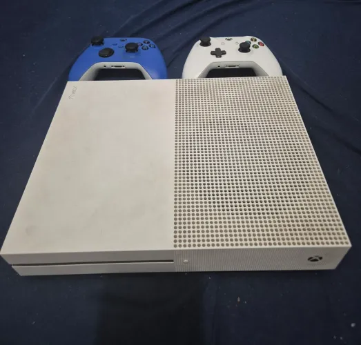 Xbox one s 1tb 