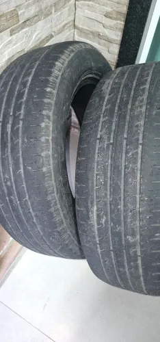 2 Pneus 215/60/17