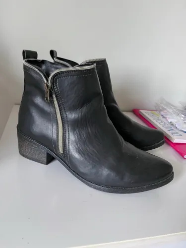 Bota 
