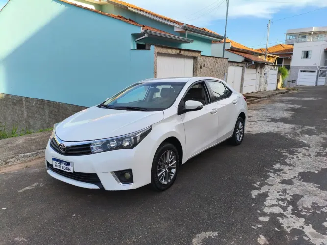 Toyota Corolla GLI 1.8 Flex 16V Aut. 2017