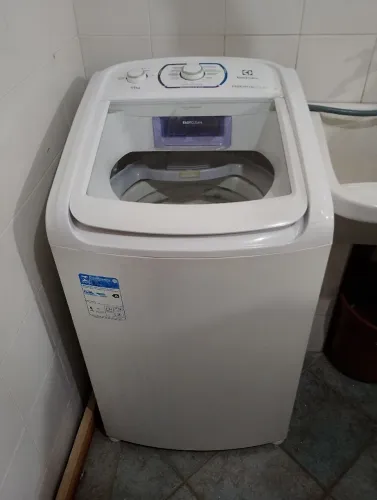 Máquina de lavar Eletrolux 11kg