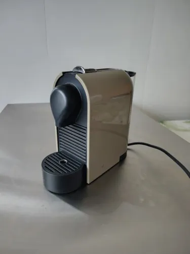 Máquina de Café Nespresso Essenza Mini Original - Funcionando Perfeitamente