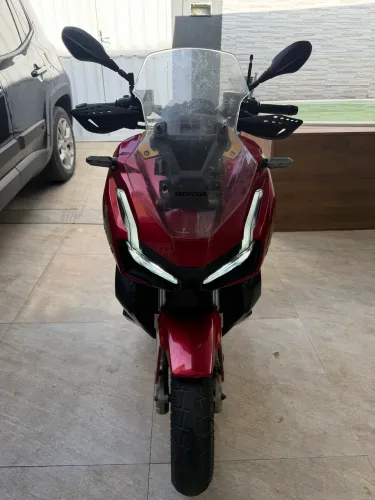 Honda ADV 2023 pra sair hoje ?