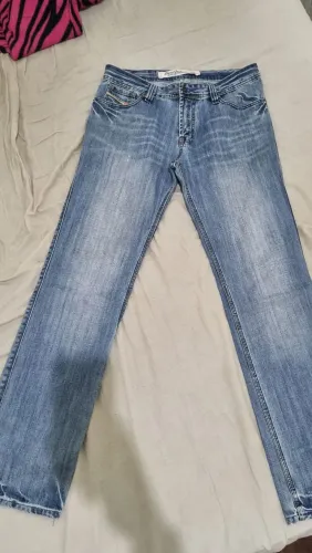 Calça diesel 44