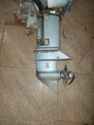 Rabeta motor popa de 15 evenrud