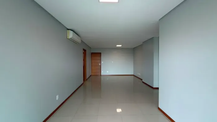 Topazio Parque 10 / 3 suites 125m2