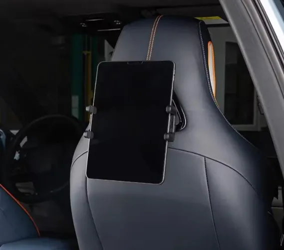 Suporte traseiro BYD tablet e celular