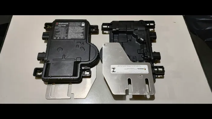 Microinversor Enphase IQ7AM Novo