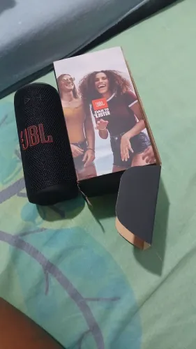 Duas caixinha jbl original