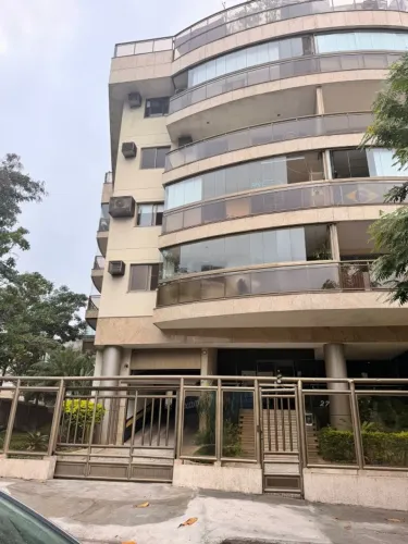 Otimo apto em S Francisco -Niterói 2 quartos